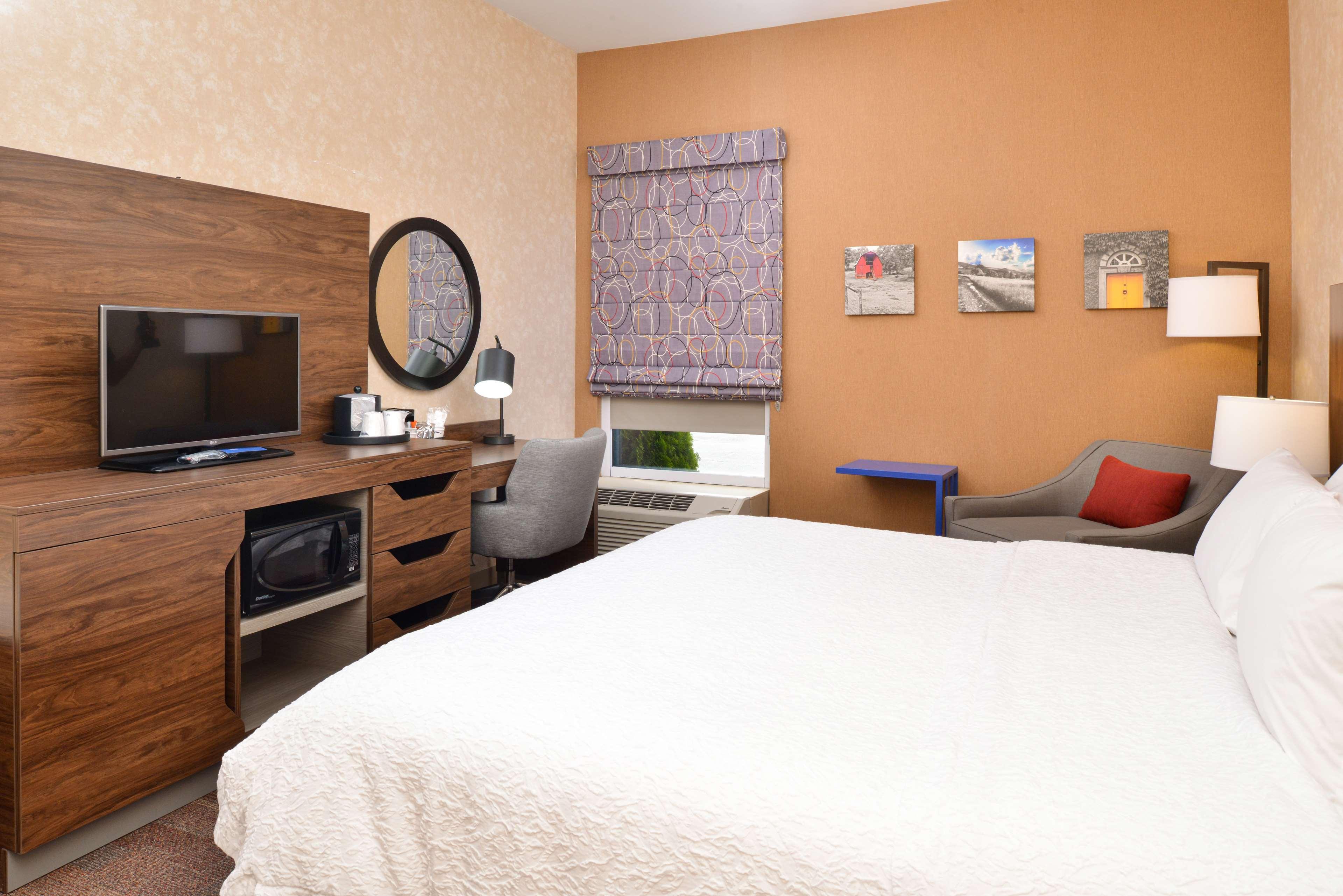 Hampton Inn Wytheville Extérieur photo