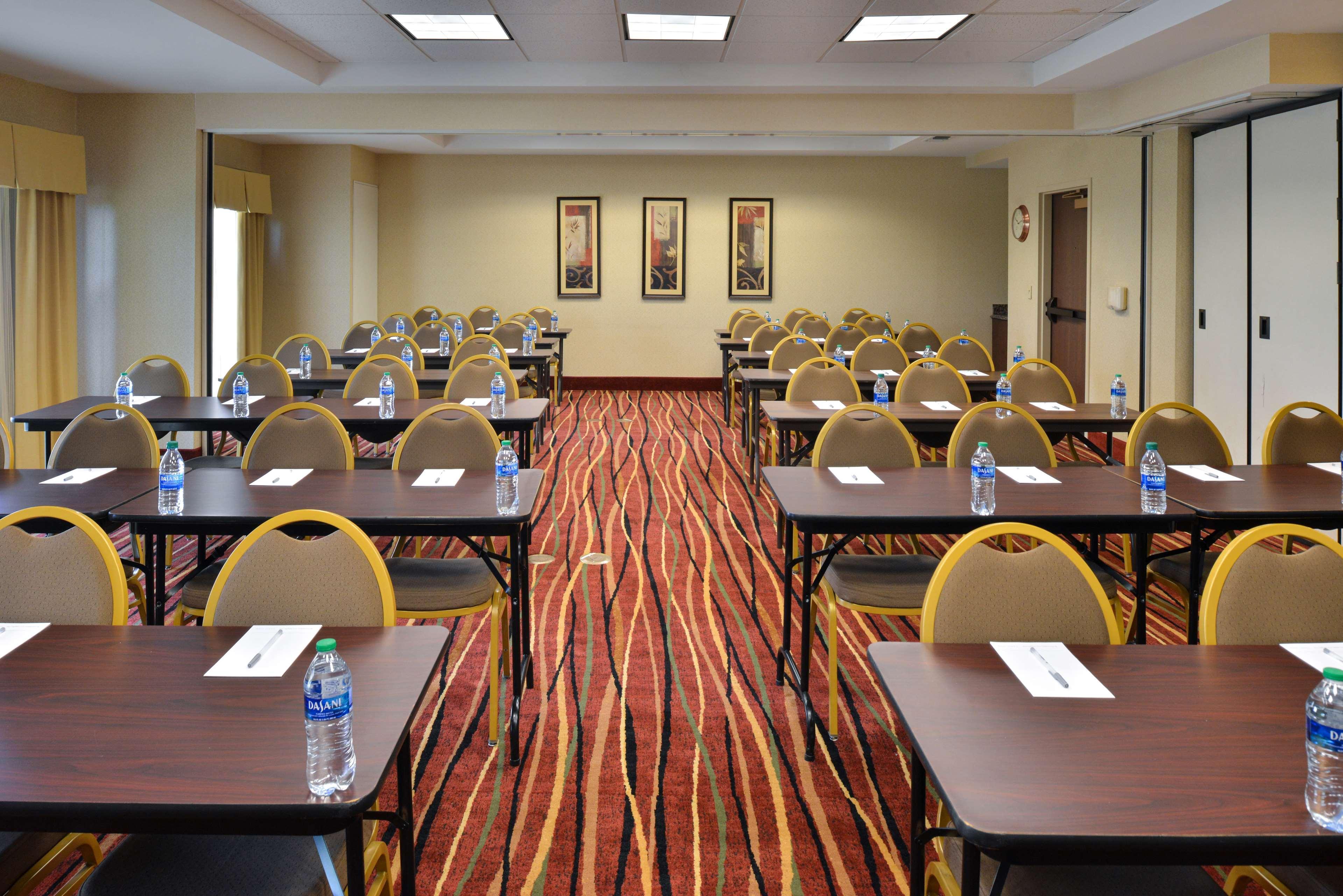 Hampton Inn Wytheville Extérieur photo