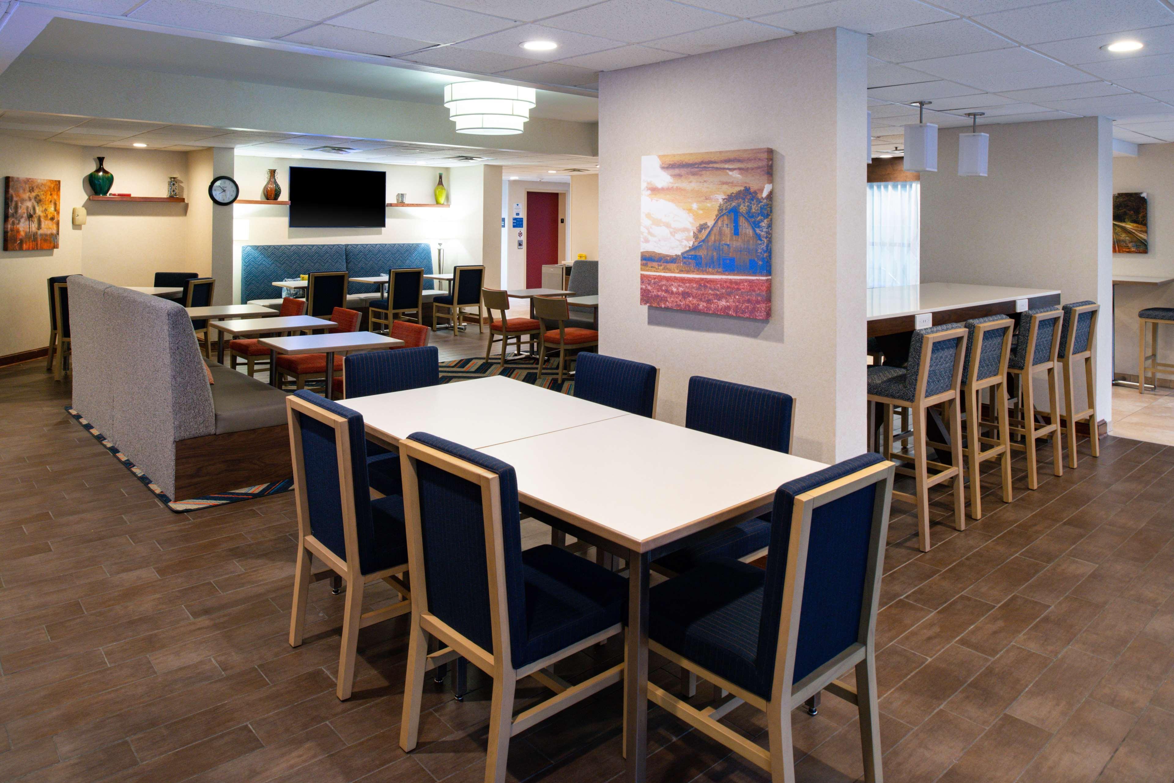 Hampton Inn Wytheville Extérieur photo