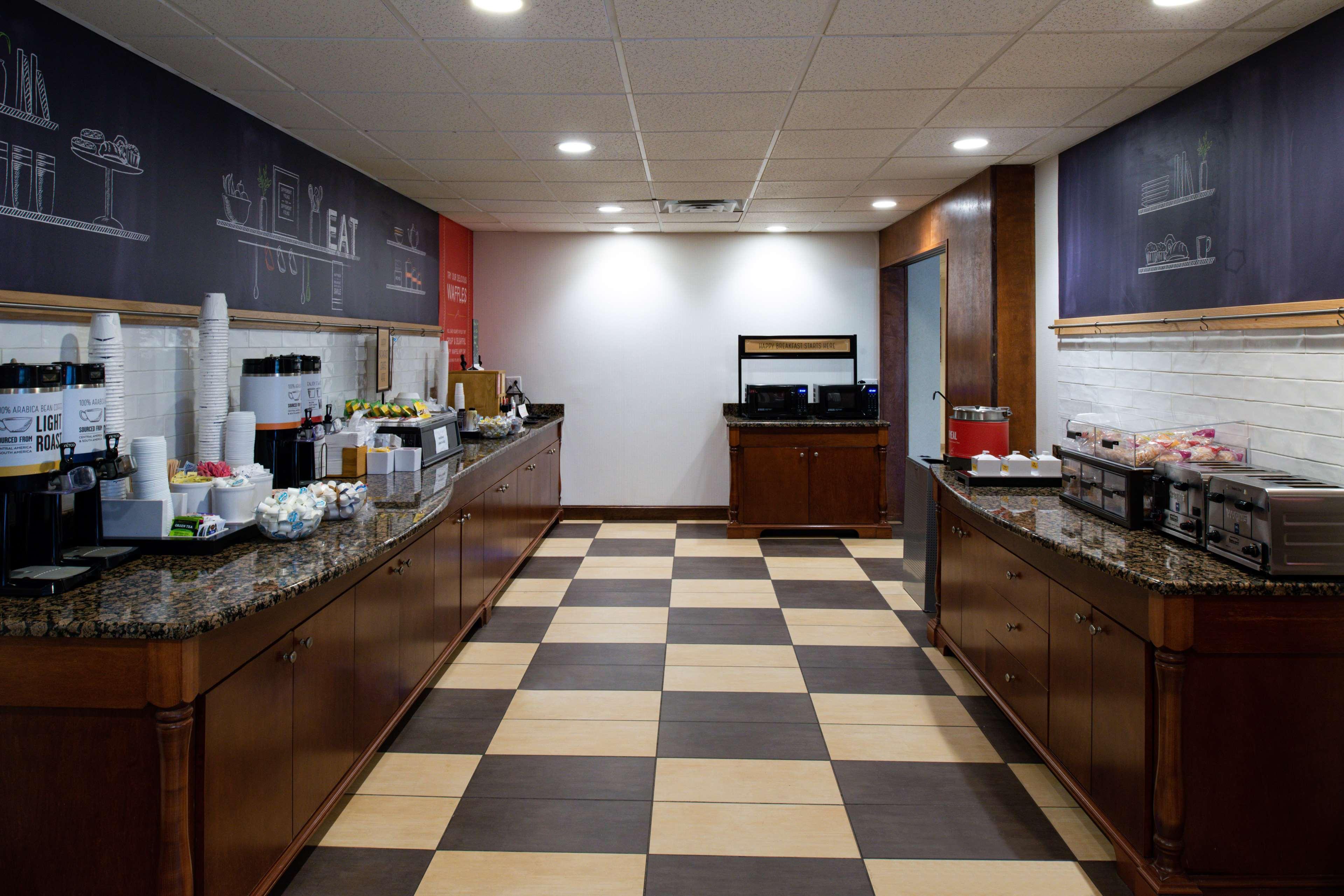 Hampton Inn Wytheville Extérieur photo